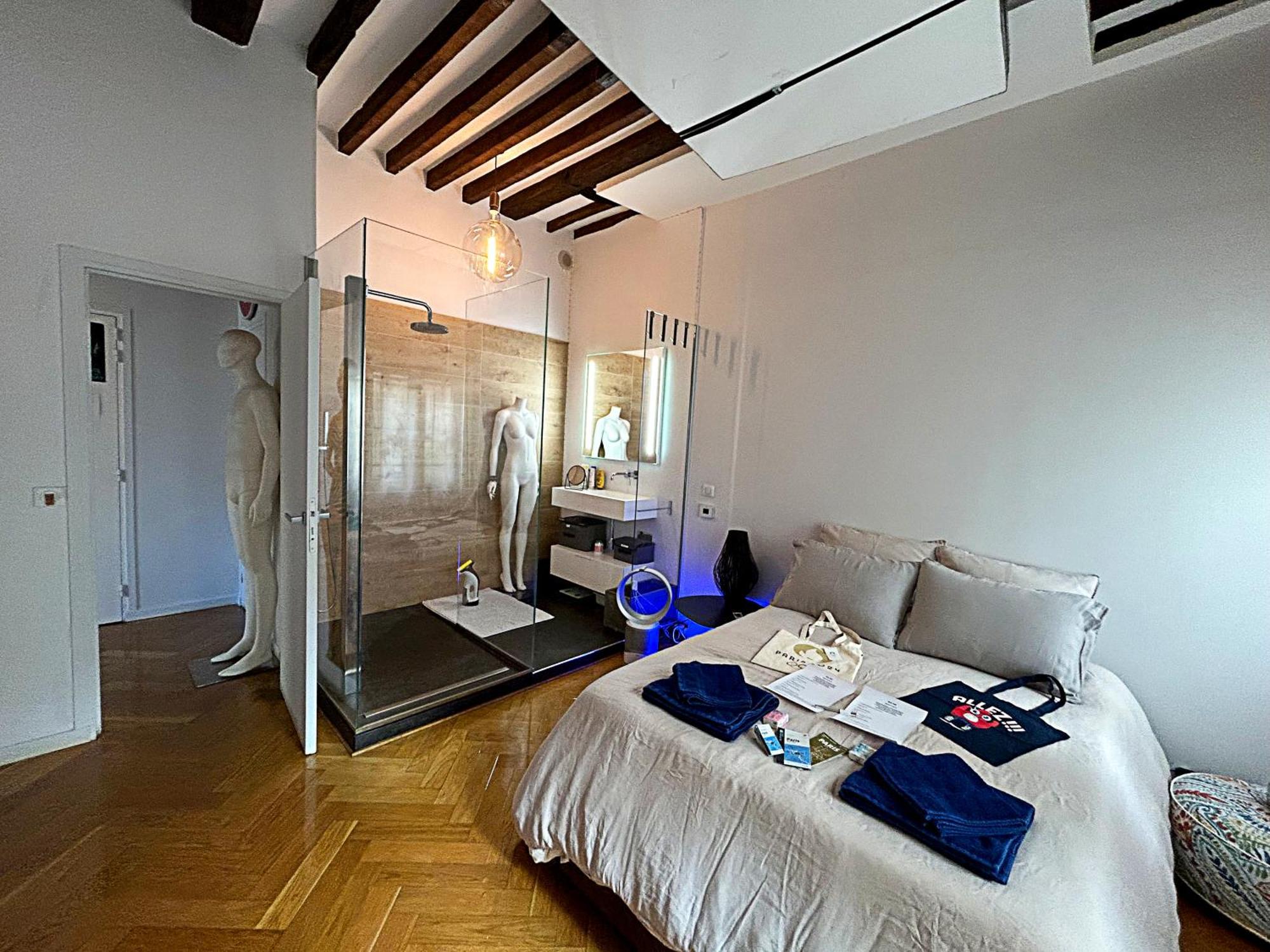 Fantastique Et Incroyable Le Marais Apartment