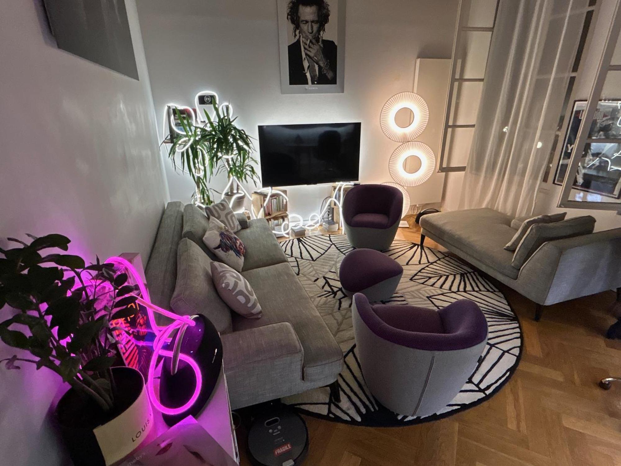Fantastique Et Incroyable Le Marais Apartment